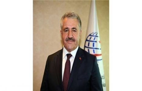 Ahmet Arslan: Karadeniz’i ülkemizin güneyine bağlamalıyız!
