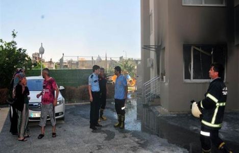 Adana’da apartman yöneticisine kızan apartman görevlisi evi yaktı!