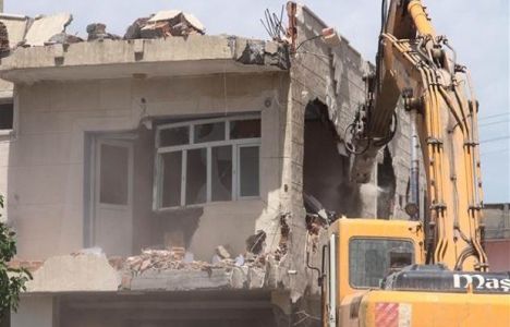Şırnak İdil’de hasar gören 600 ev yıkılıyor!