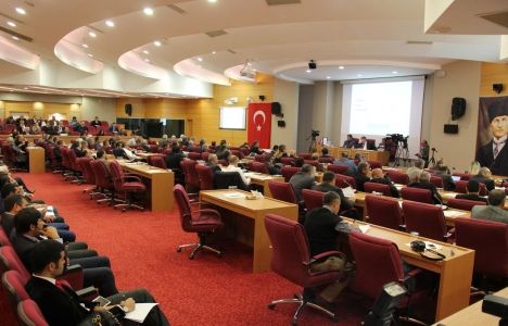 Antalya Büyükşehir Belediye Meclisi’nde kentsel dönüşüm görüşüldü!