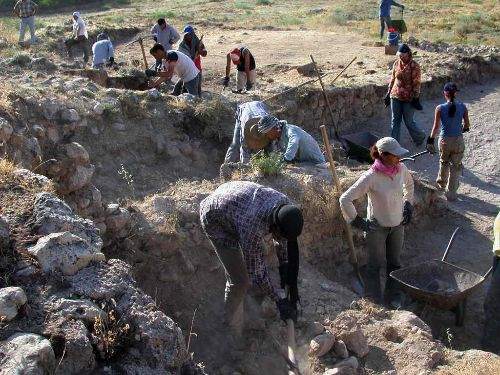 İnşaat Kazısından Helenistik Döneme Ait Kuyu Çıktı