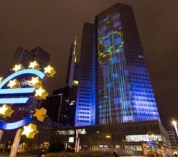 Avrupa Merkez Bankası faize dokunmadı!