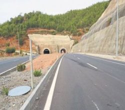 Adana-Antalya yolu 1 yılda tamamlanacak!