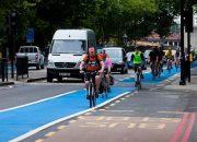 Londra Belediye Başkanı Bisiklet Otoyolları İçin Planları Açıkladı