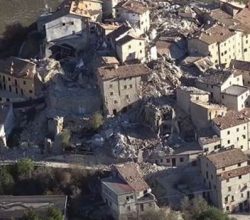 Deprem On Binlerce İtalyan’ı Evsiz Bıraktı