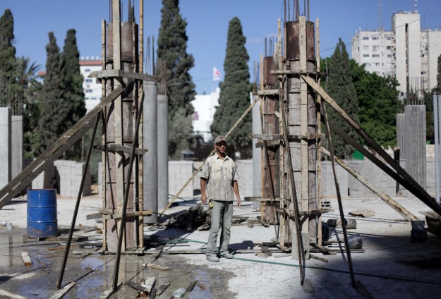 Gazze’de inşaat sektörü durdu